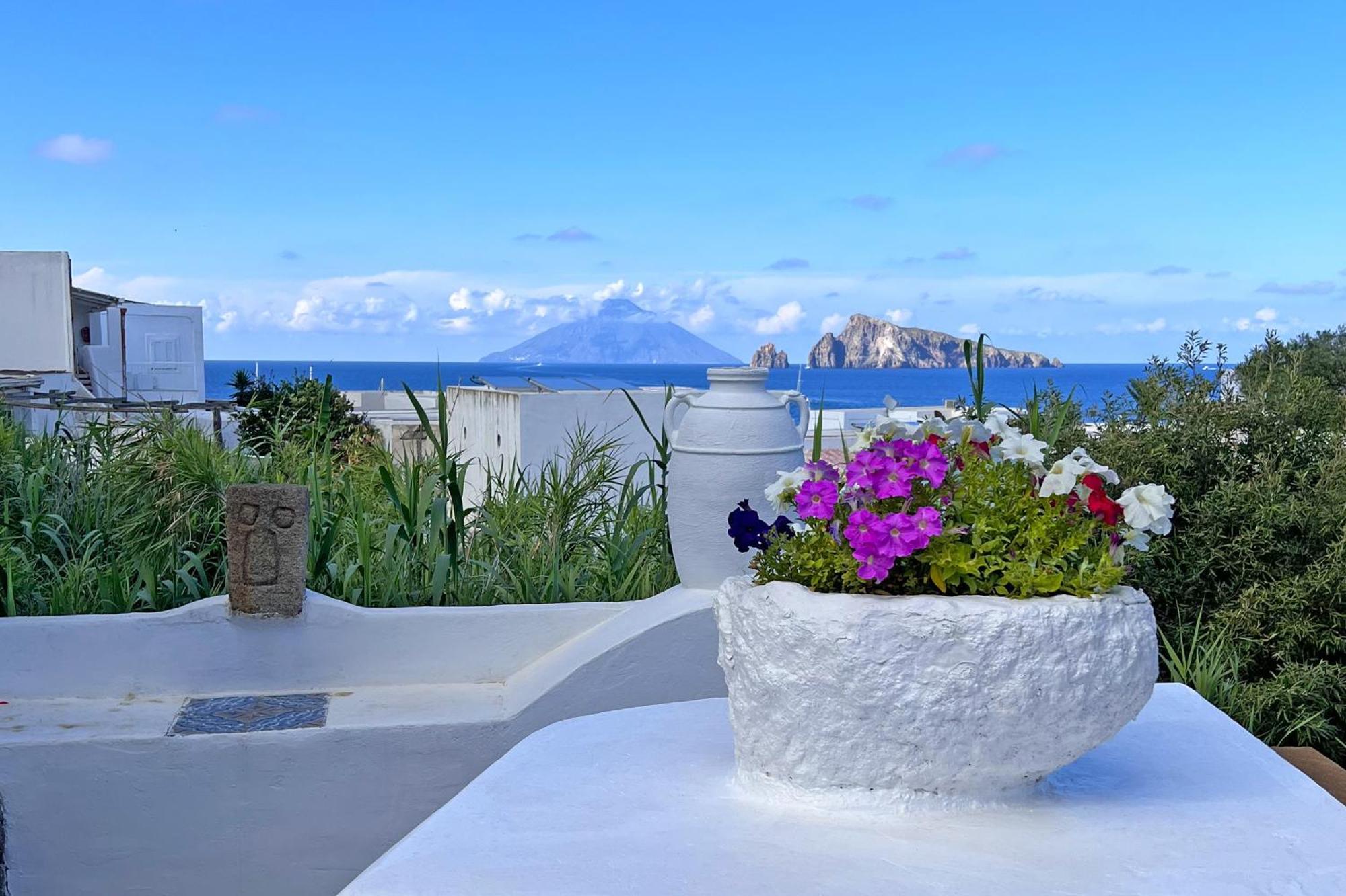 Dependance La Caletta Hotel Панарея Екстериор снимка