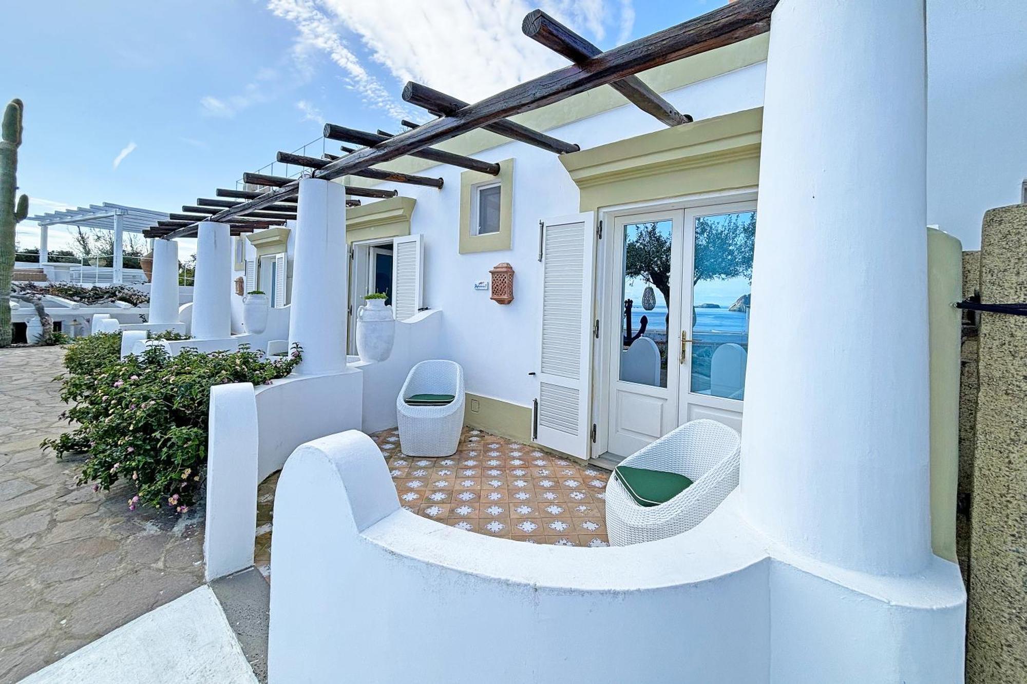 Dependance La Caletta Hotel Панарея Екстериор снимка