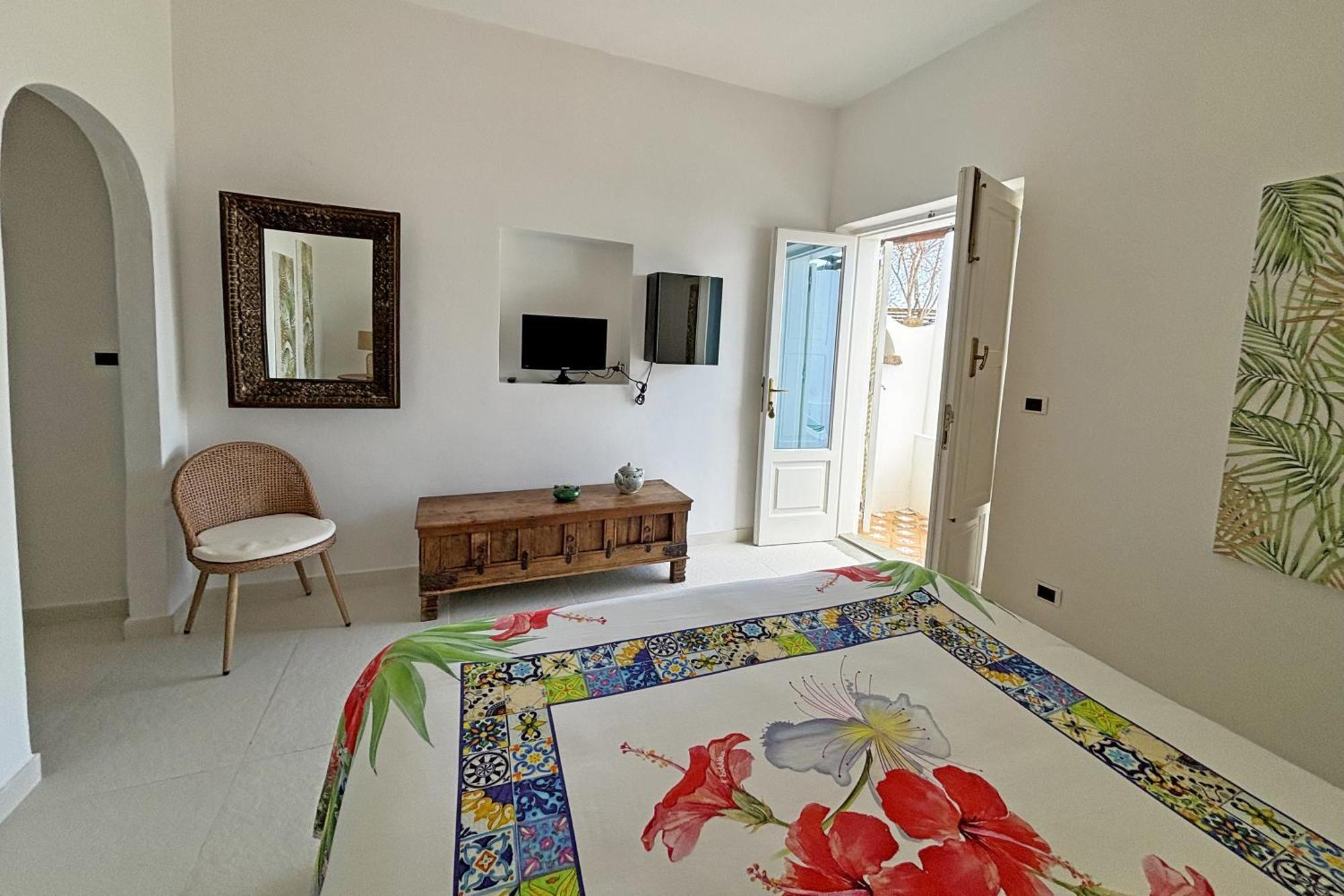 Dependance La Caletta Hotel Панарея Екстериор снимка